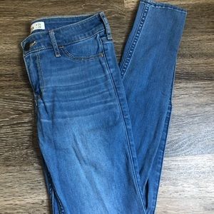 Hollister skinny jeans